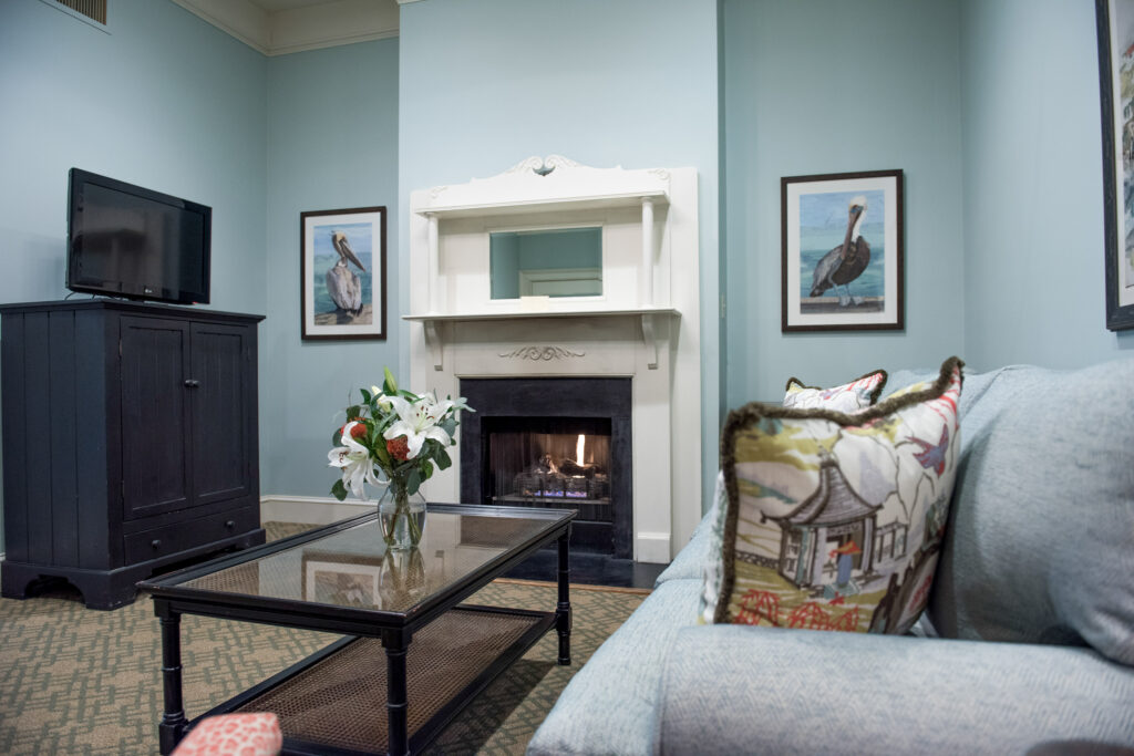 Two room suites fulton lane inn