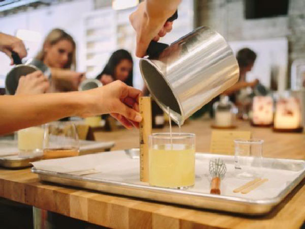 candle making - pouring wax