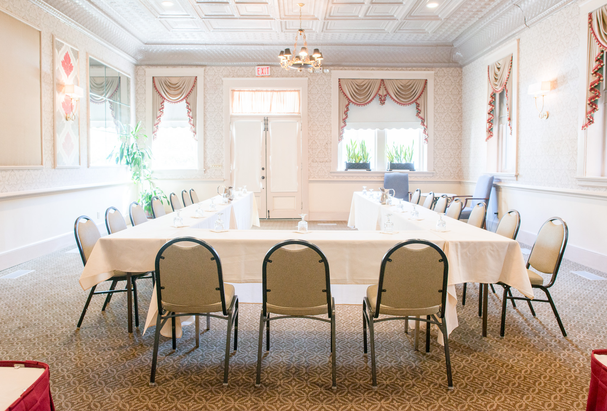 blockade runner room
