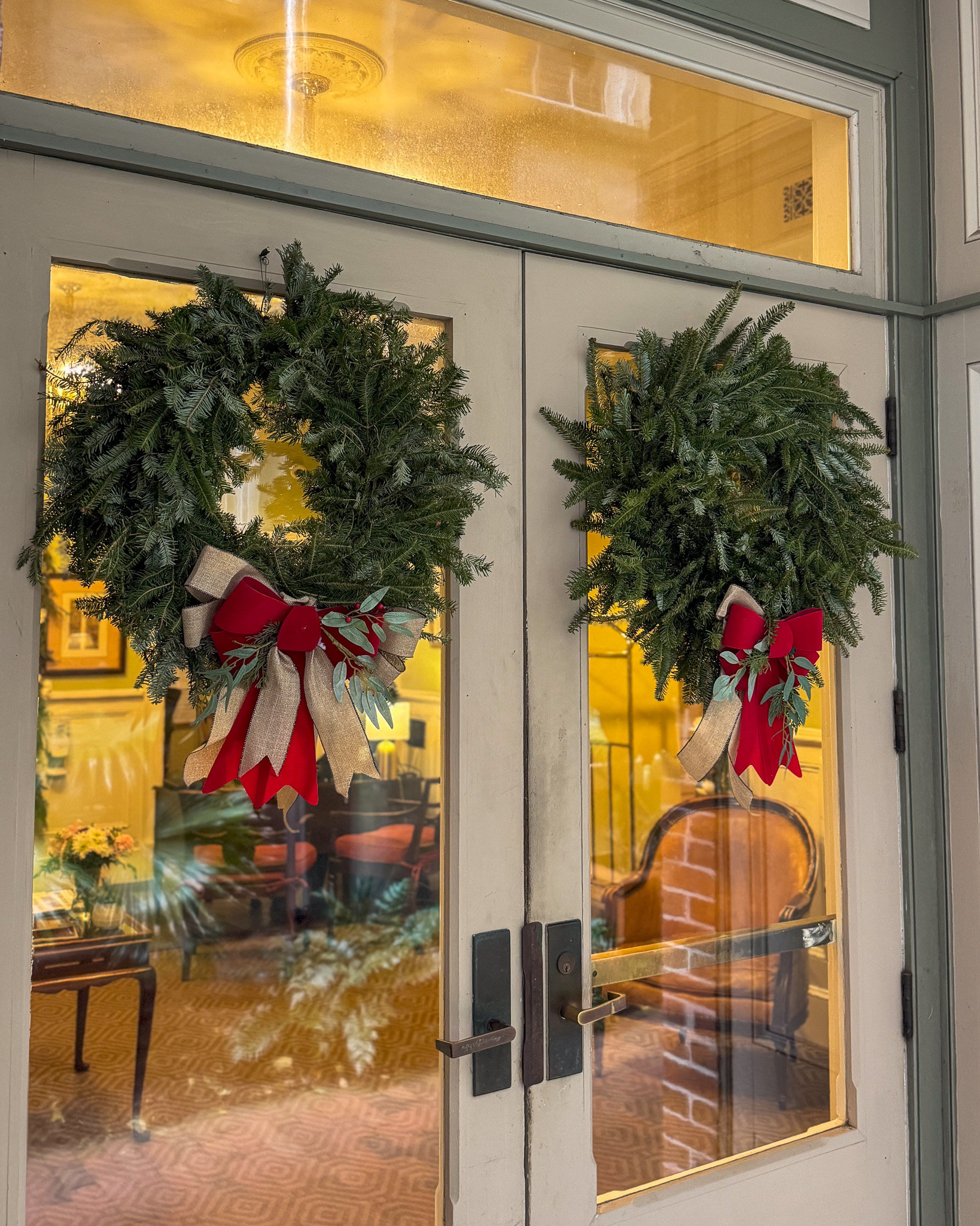 Christmas wreaths at Fulton Lane Inn Holiday Package