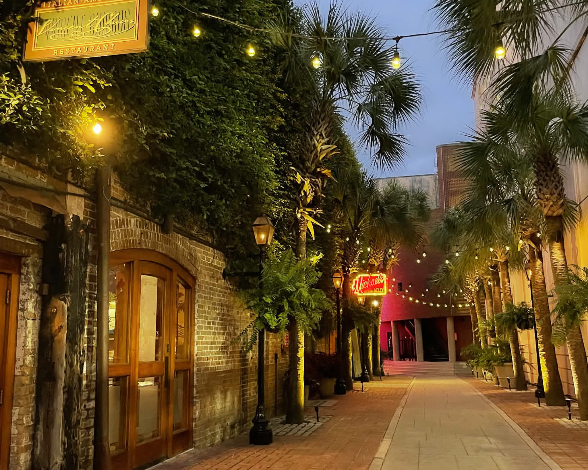 Hutson Alley